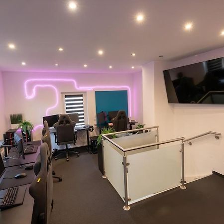 World Of Esport Apartment Bayreuth Ngoại thất bức ảnh