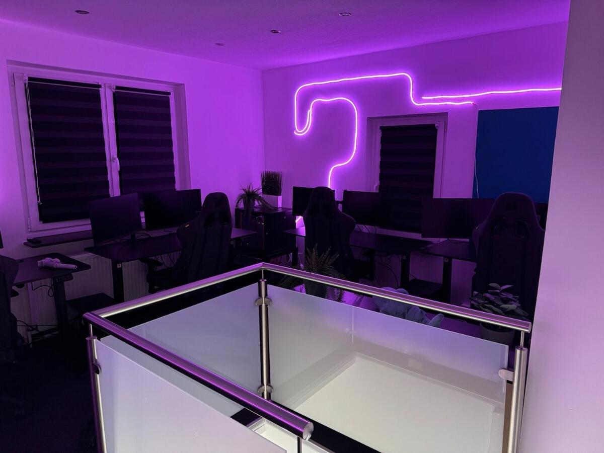 World Of Esport Apartment Bayreuth Ngoại thất bức ảnh