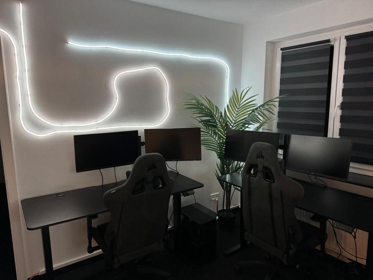 World Of Esport Apartment Bayreuth Ngoại thất bức ảnh